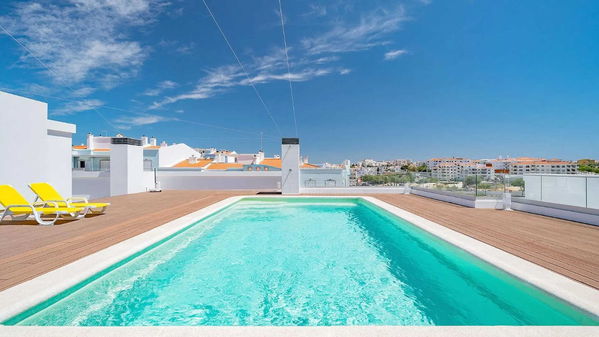 Lagos Modern 1 With Pool By Homing Apartment